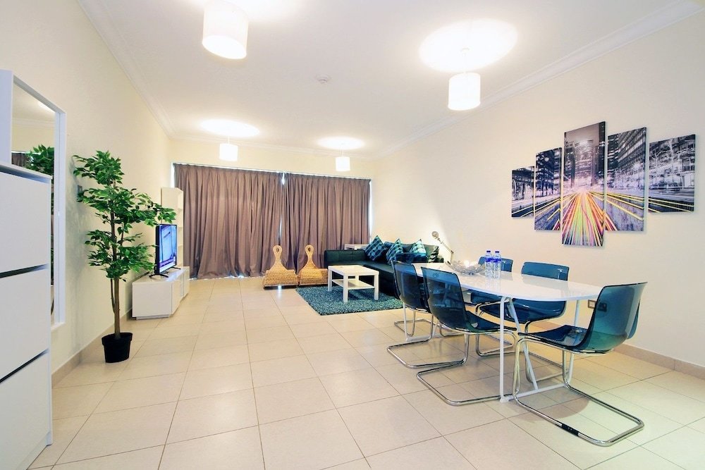 Дубай: New Arabian Holiday Homes - 8 Boulevard