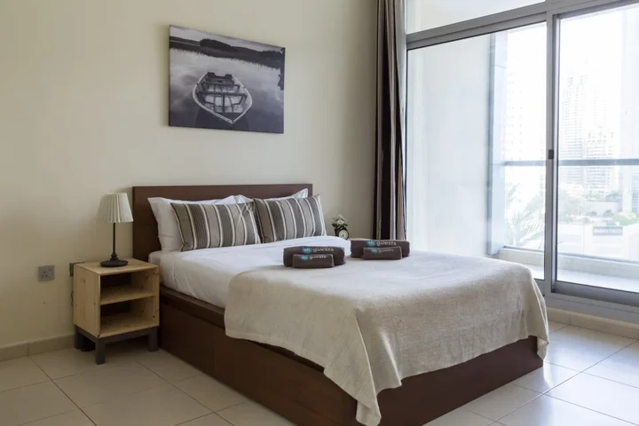 Дубай: Апартаменты HiGuests Vacation Homes-Sky View