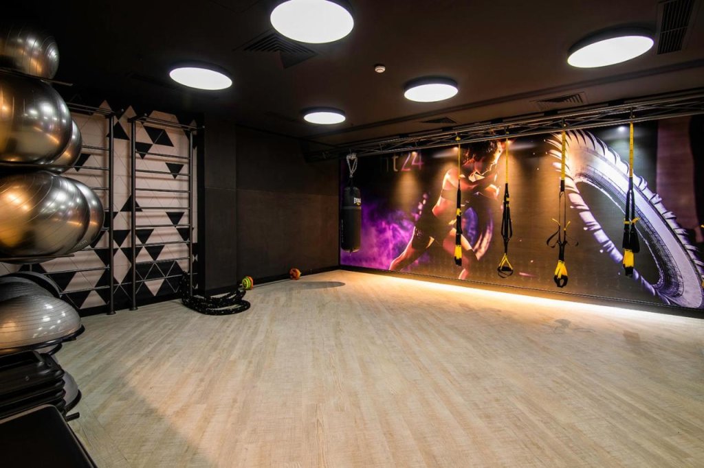 Ереван: Отель Ramada and Suites by Wyndham Yerevan