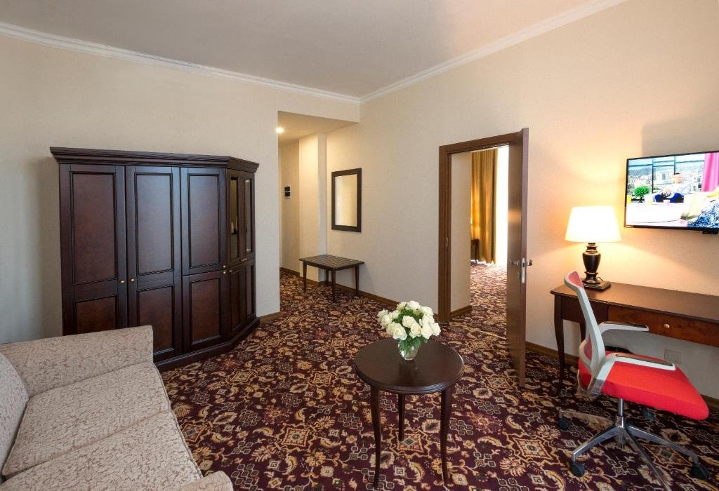 Ереван: Ani Grand Hotel