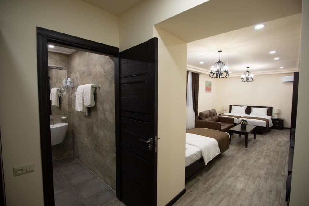 Ереван: Отель Boutique Living