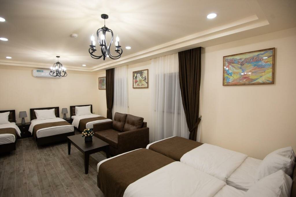 Ереван: Отель Boutique Living