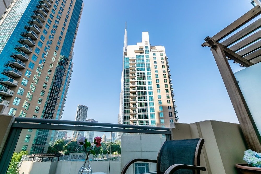 Дубай: Suite [Ease by Emaar] Residences Tower Studio Apartment