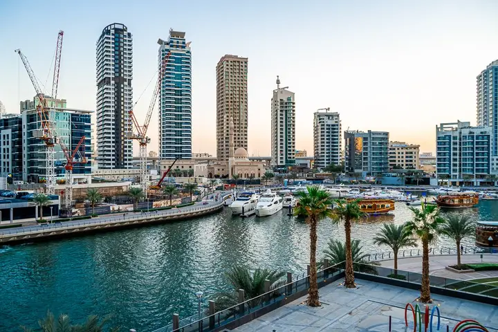Дубай: Апартаменты HiGuests Vacation Homes - Sparkle Towers 1