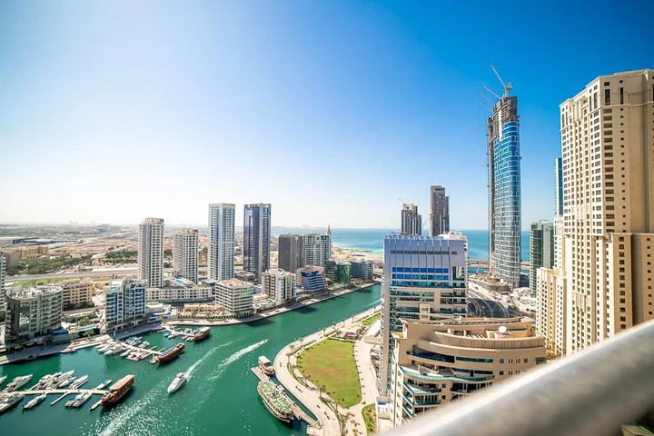 Дубай: Апартаменты HiGuests Vacation Homes - Sparkle Towers 1