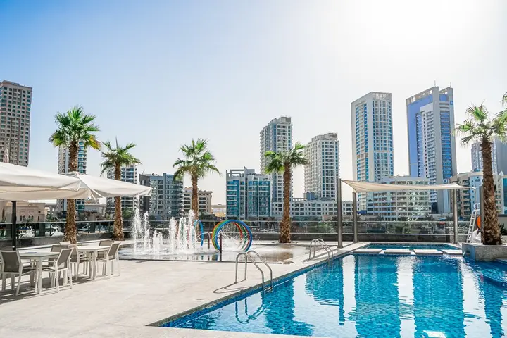 Дубай: Апартаменты HiGuests Vacation Homes - Sparkle Towers 1
