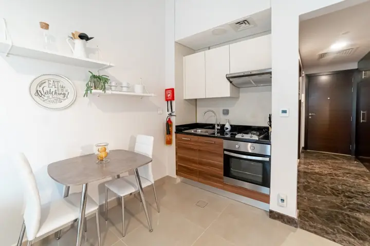 Дубай: Апартаменты HiGuests Vacation Homes - Sparkle Towers 2