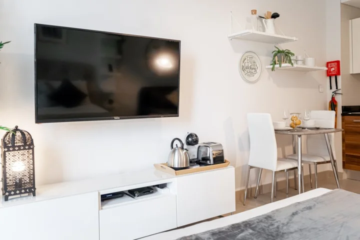 Дубай: Апартаменты HiGuests Vacation Homes - Sparkle Towers 2