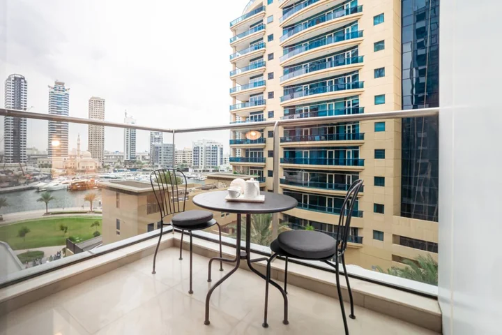 Дубай: Апартаменты HiGuests Vacation Homes - Sparkle Towers 2
