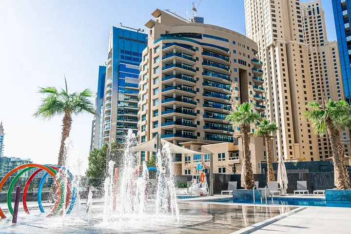 Дубай: Апартаменты HiGuests Vacation Homes - Sparkle Towers 2