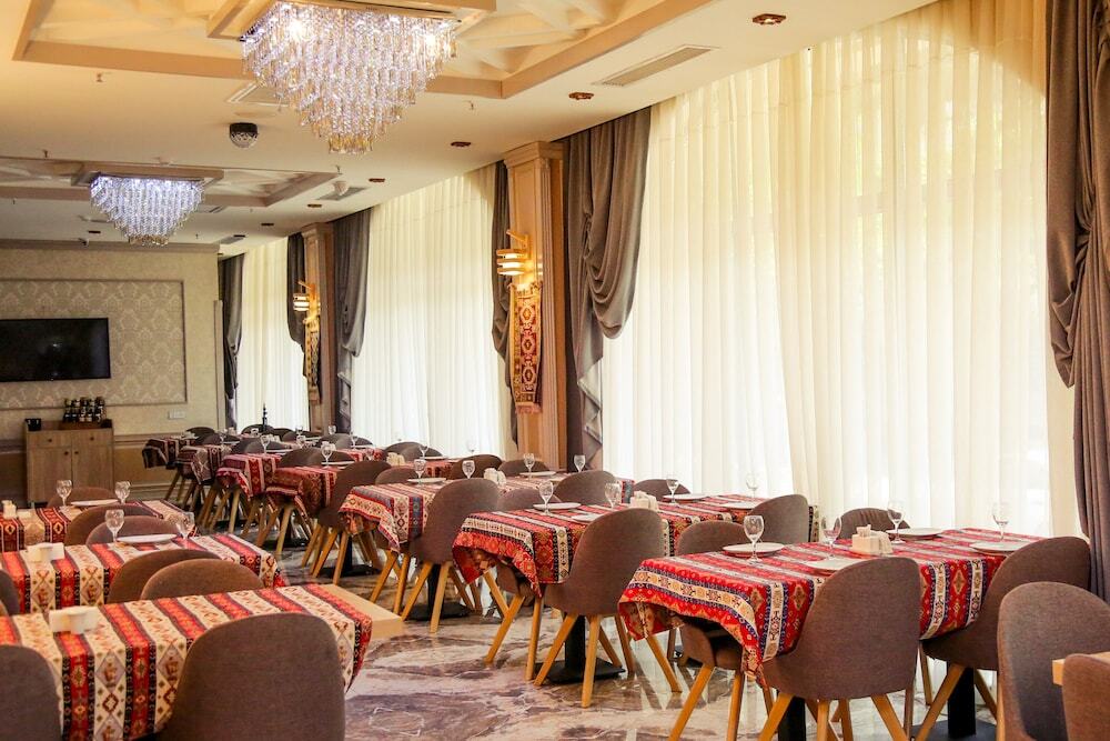 Баку: Golden City Hotel Baku