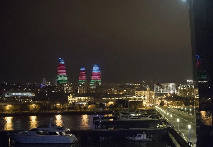 Баку: Отель Yacht Club Blue Sail