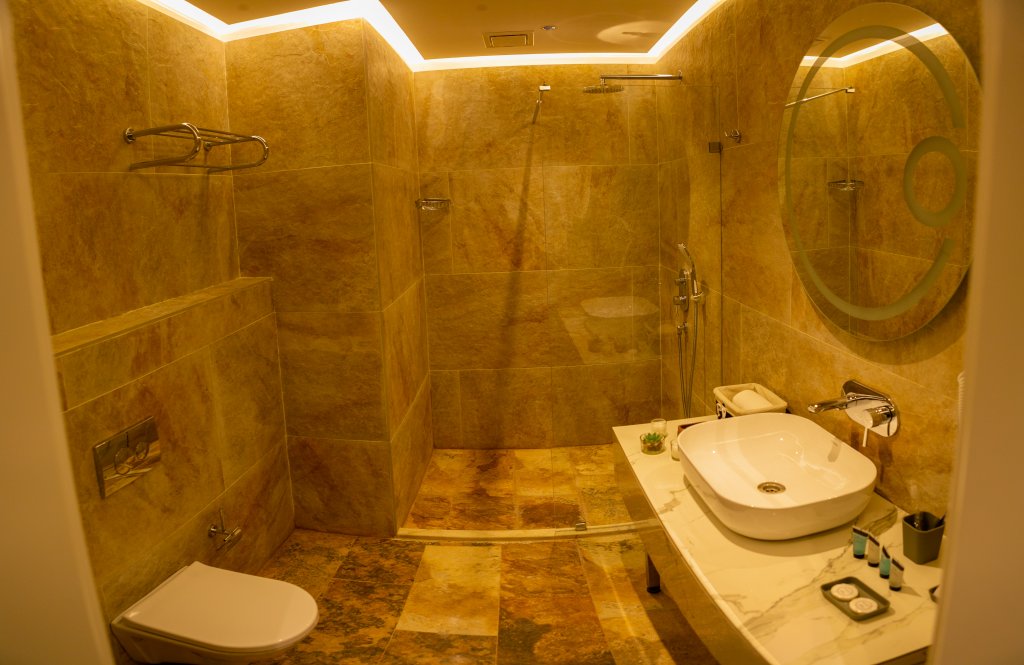 Баку: Отель Parkway Inn Hotel & Spa