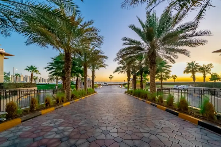 Дубай: Апартаменты HiGuests Vacation Homes - Grandeur Residences