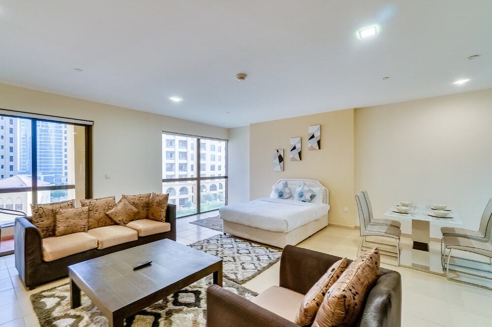 Дубай: Elegant Studio In Murjan 2 JBR