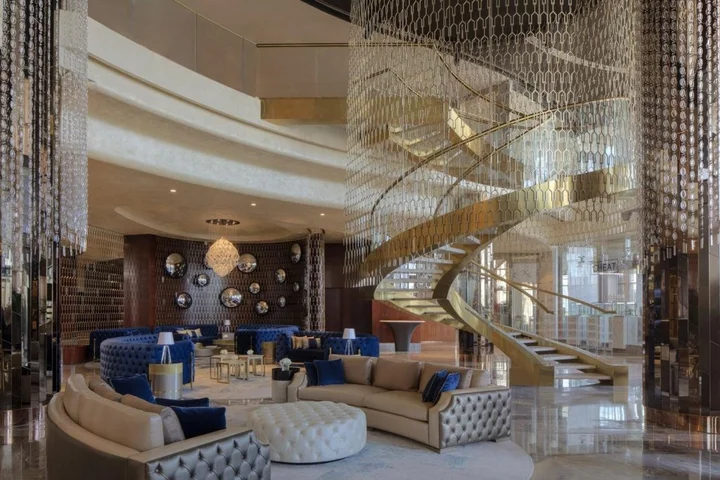 Дубай: Paramount Hotel Dubai