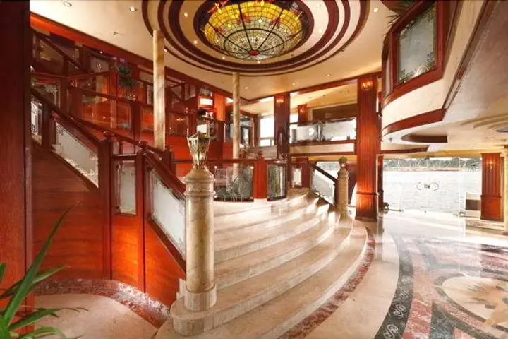 carousel image 0