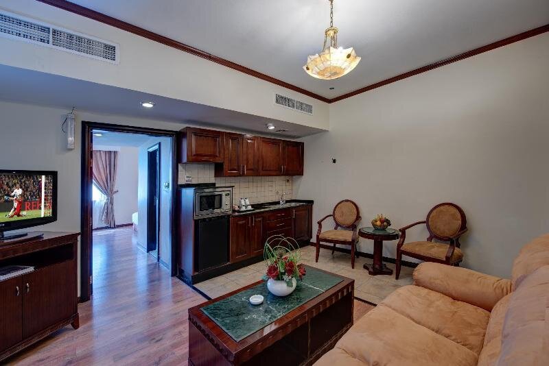 Шарджа: Royal Tulip Sharjah Hotel Apartments