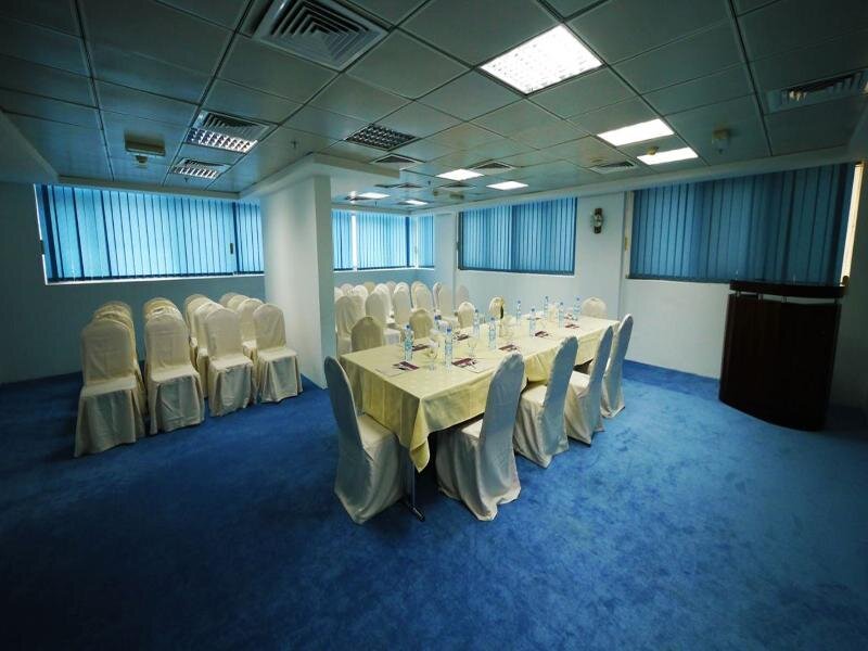 Шарджа: Royal Tulip Sharjah Hotel Apartments