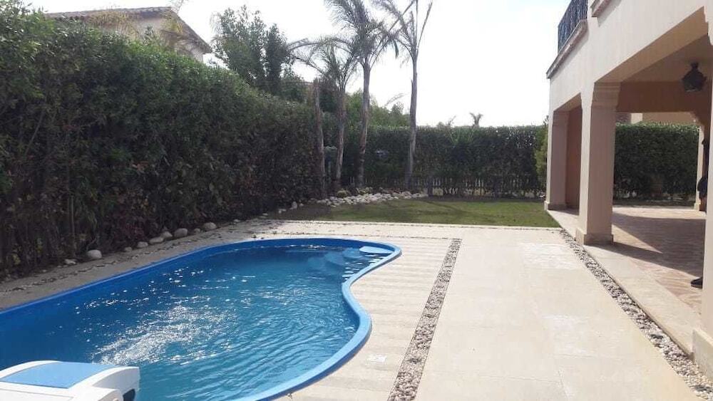 Эль-Аламейн: North Coast Marassi Villa V72 with Pool