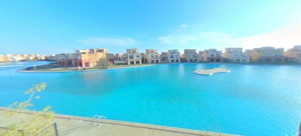 Эль-Аламейн: Chalet F19 Verdi 4 bed room Marassi