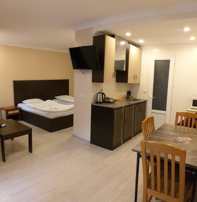 Ереван: Hotel Merien