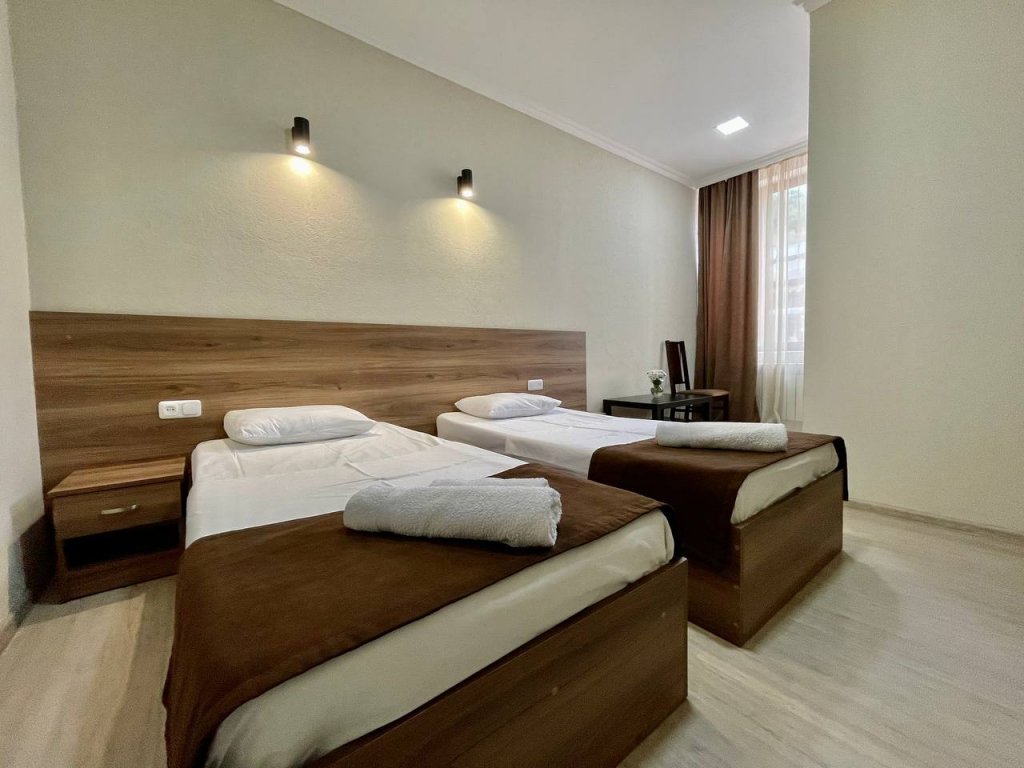 Ереван: Hotel Merien
