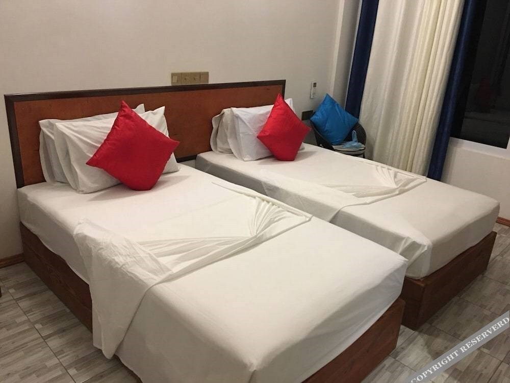 Атолл Баа: Five Coral Inn