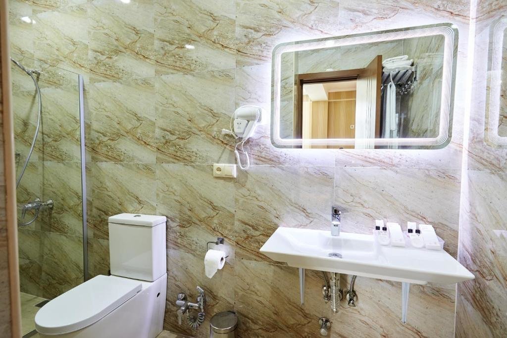 Тбилиси: Hotel Antique