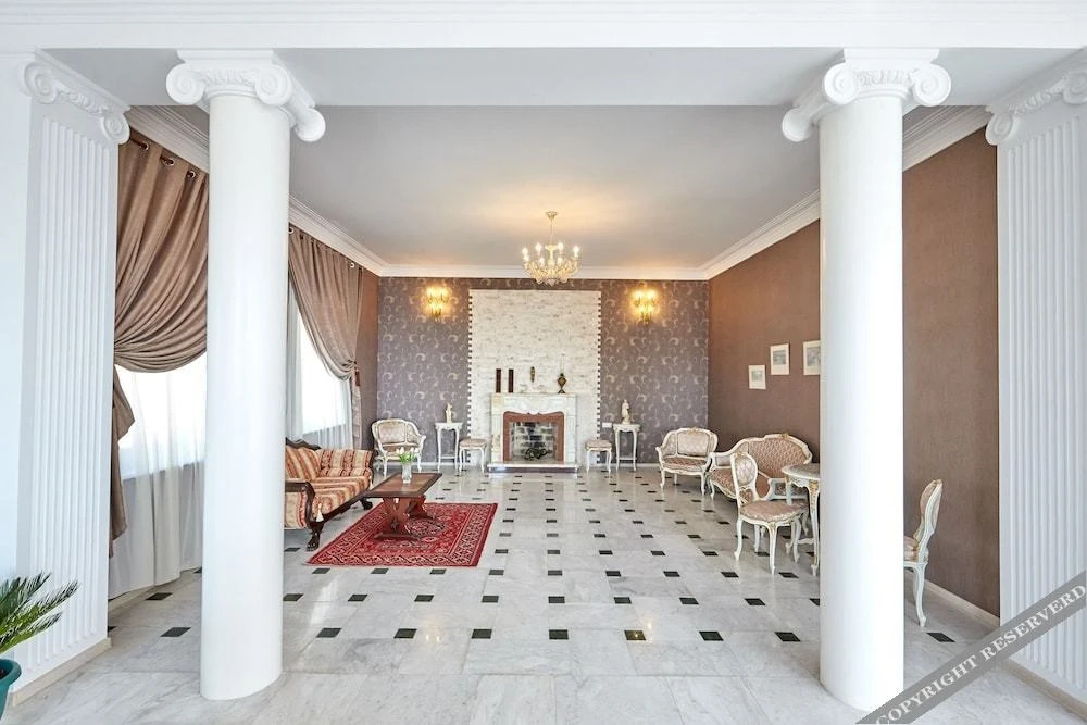 Тбилиси: Hotel Antique