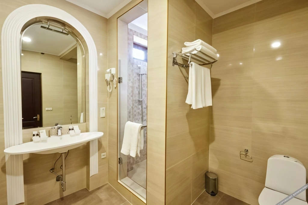 Тбилиси: Hotel Antique