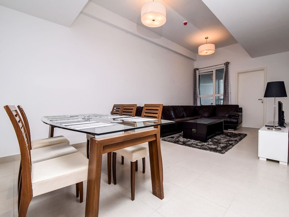 Дубай: Oyo Home 175 Al Khail Heights