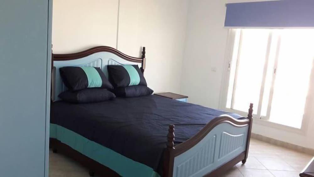 Эль-Аламейн: North Coast Amwaj Twin house S62