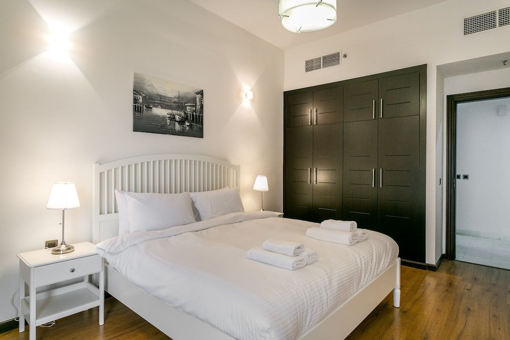 Дубай: One Perfect Stay 1Br At Al Murad Tower