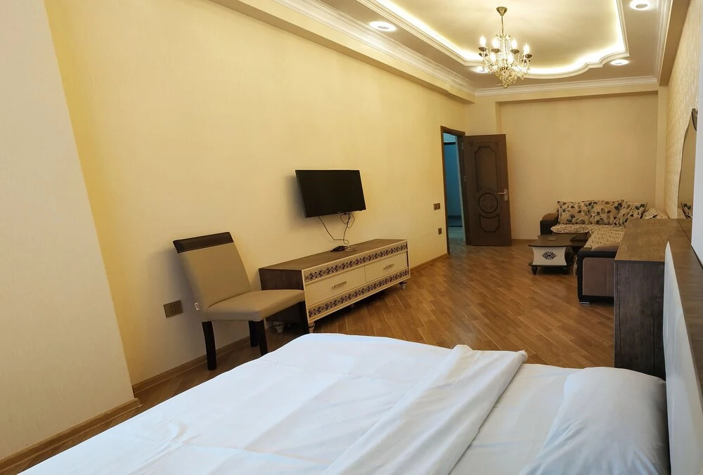 Баку: Bakuvi Tourist Apartment B038