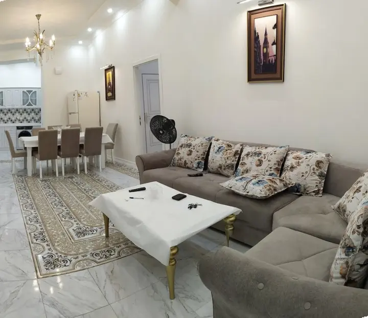 Баку: Bakuvi Tourist Apartment B097