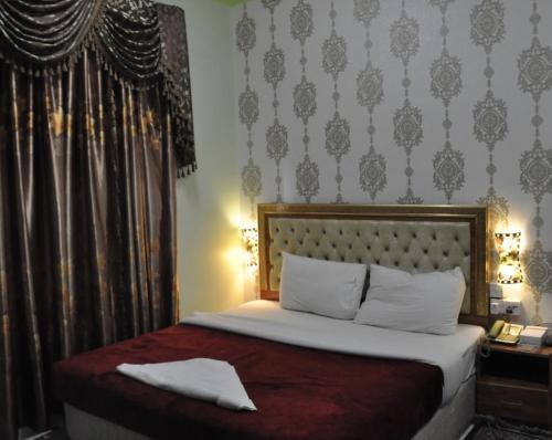 Дубай: Golden Sea Hotel