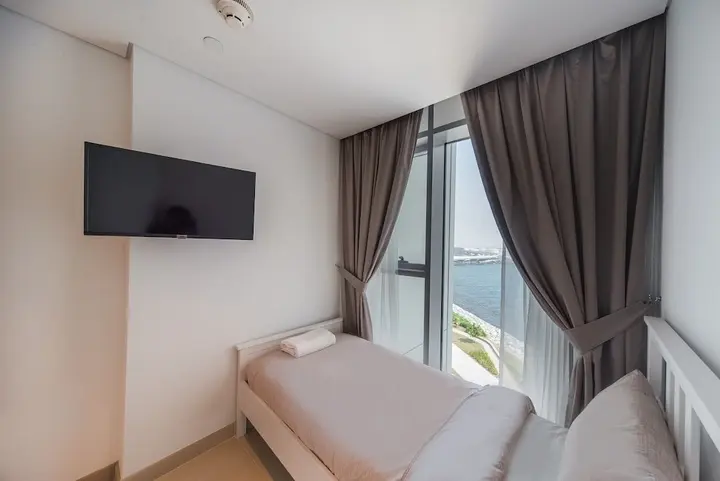 Дубай: Higuests Vacation Homes-Bluewaters Island