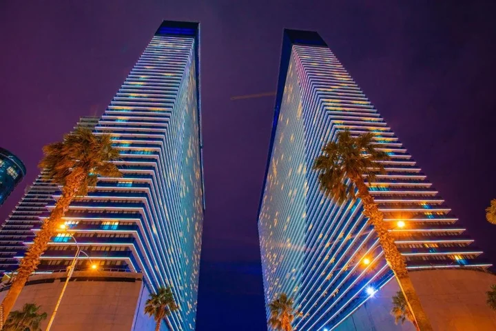 Батуми: Orbi City Hotel Official