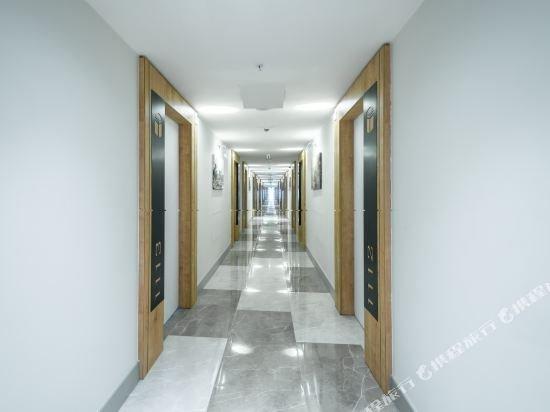 Батуми: Orbi City Hotel Official