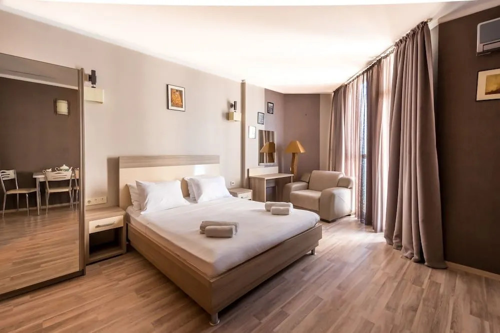 Батуми: Отель Orbi Plaza Hotel Official