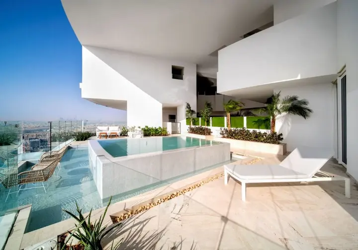 Дубай: FIVE Jumeirah Village Dubai