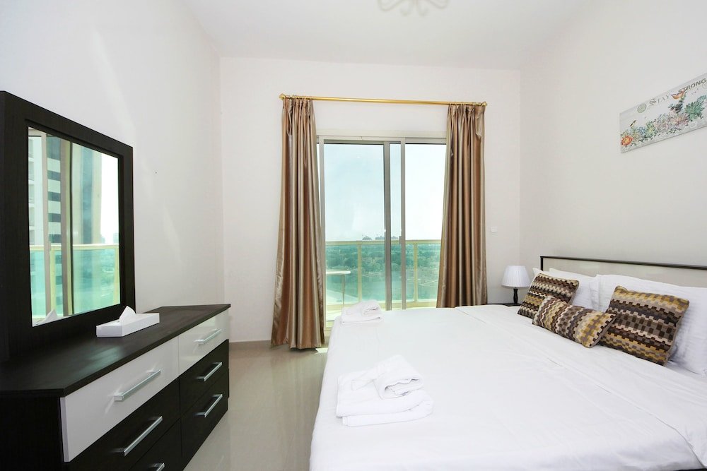 Дубай: Signature Holiday Home-Elite Residence 1