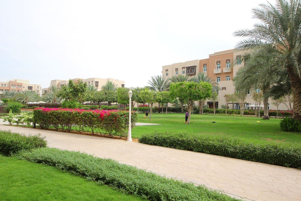 Дубай: Signature Holiday Home-Masakin Al Furjan