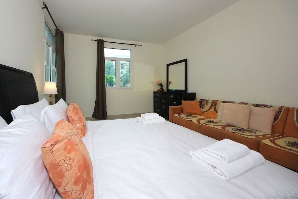 Дубай: Signature Holiday Home-Masakin Al Furjan