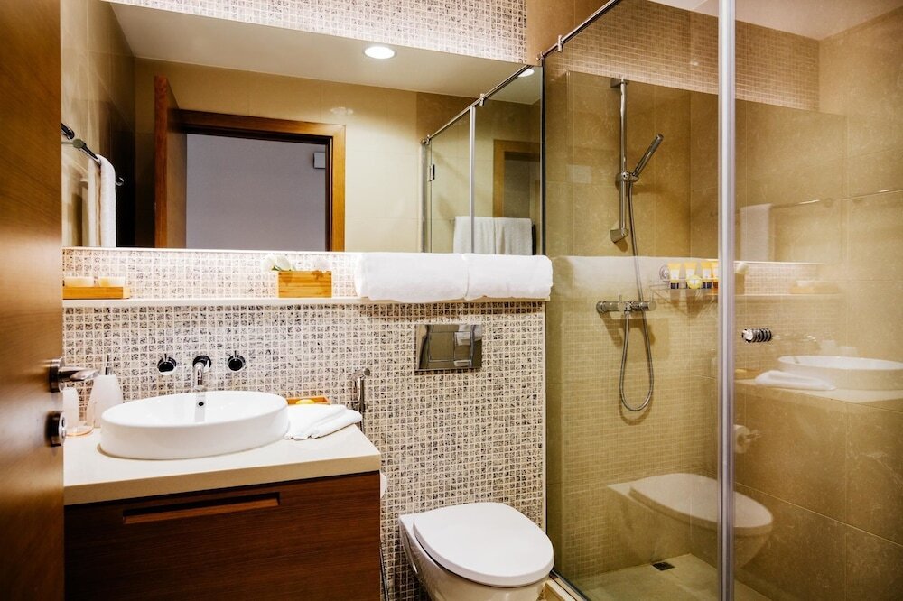Дубай: FantaStay Claren Tower 2