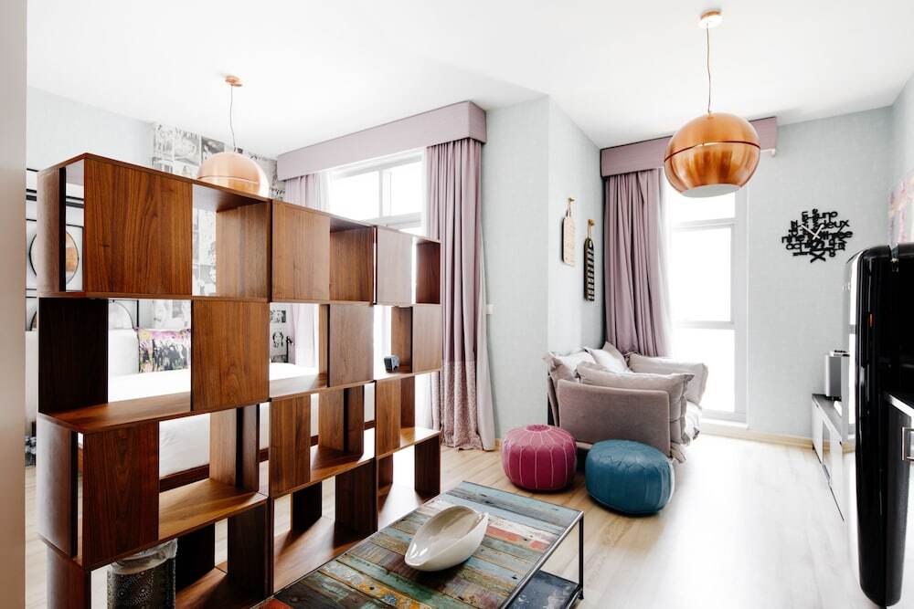 Дубай: FantaStay Claren Tower 1