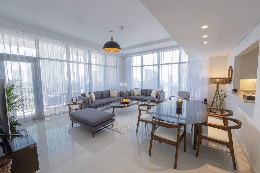 Дубай: Fantastay Blvd Crescent