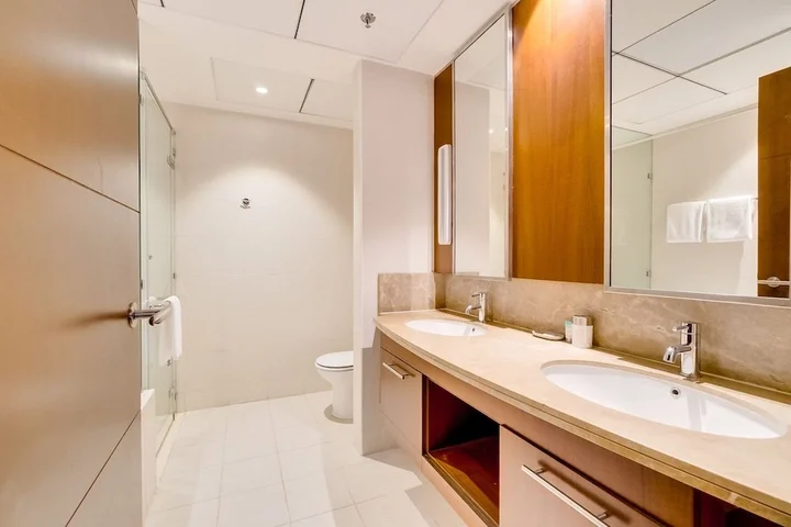 Дубай: Meadow 2 Bedroom Apartment Ease By Emaar