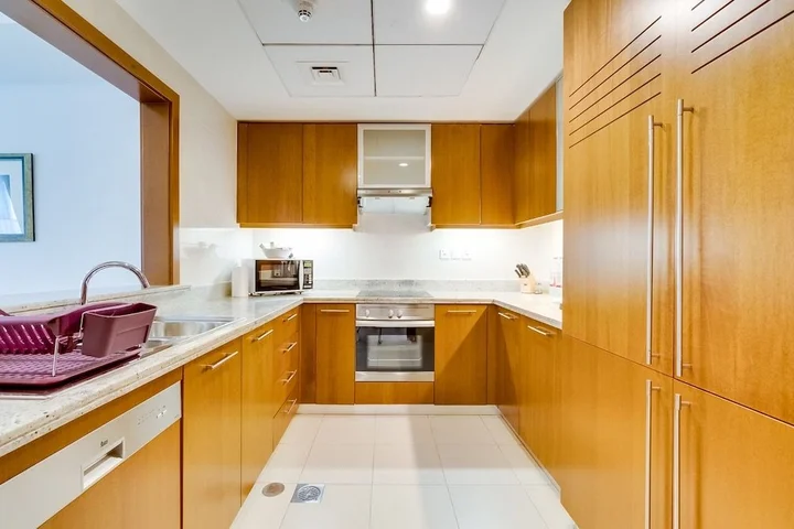 Дубай: Meadow 2 Bedroom Apartment Ease By Emaar